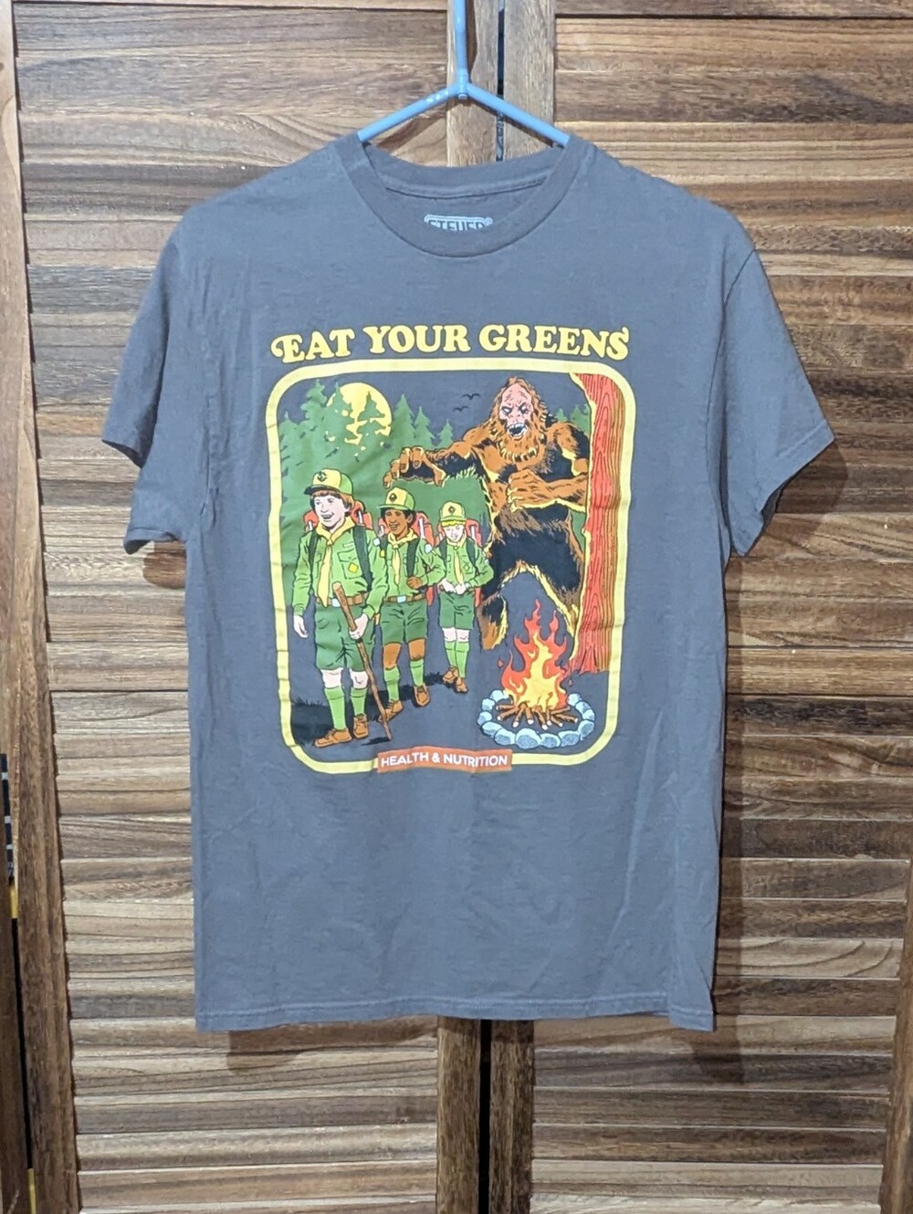 Steven Rhodes Eat Your Greens Retro Campfire Graphic Tee Medium